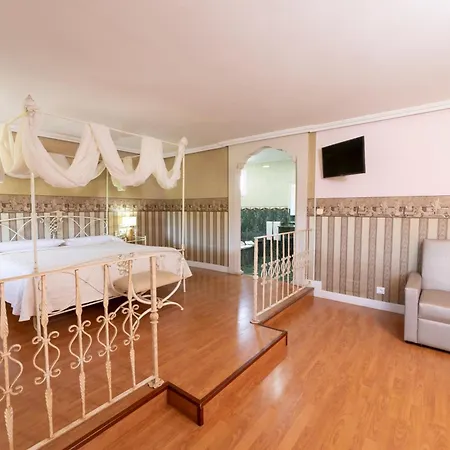 Hotel Holiday Hotel
