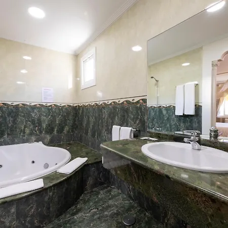 Hotel Hotel Holiday