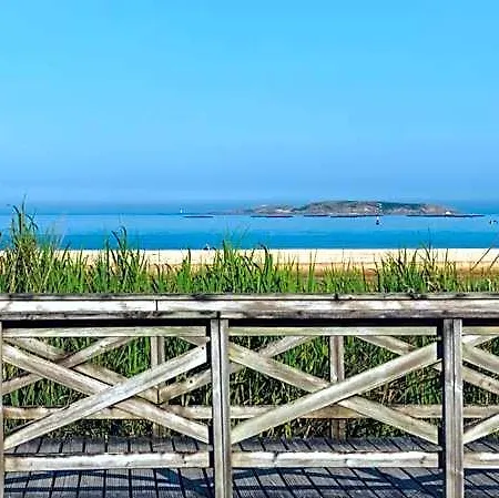 酒店 Camino De Santiago Por La Costa En Playa America 3*